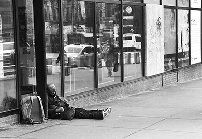 Homeless : Street Life : New York : Personal Photo Projects : Photos : Richard Moore : Photographer